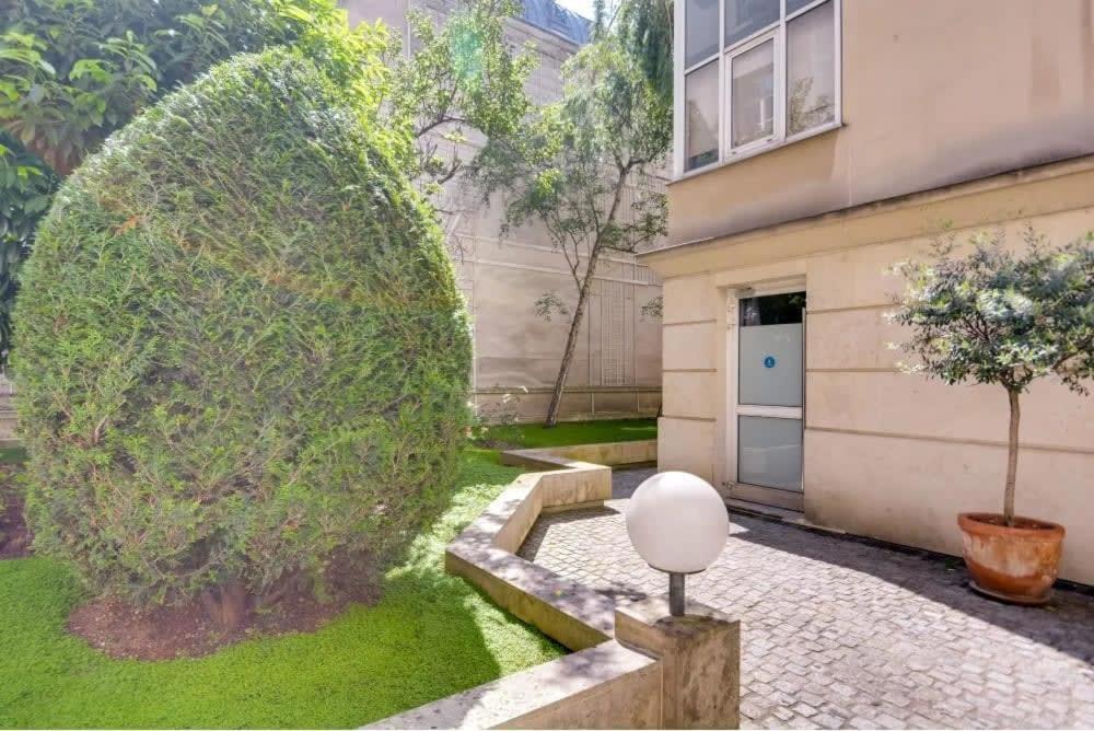Apartment Modern & Colourful 3bd For 9 Guests In Le Marais!